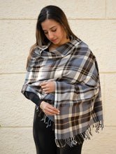 Load image into Gallery viewer, Light &amp; Warm Merino Wool Kinnauri Stole - Frozen Grid