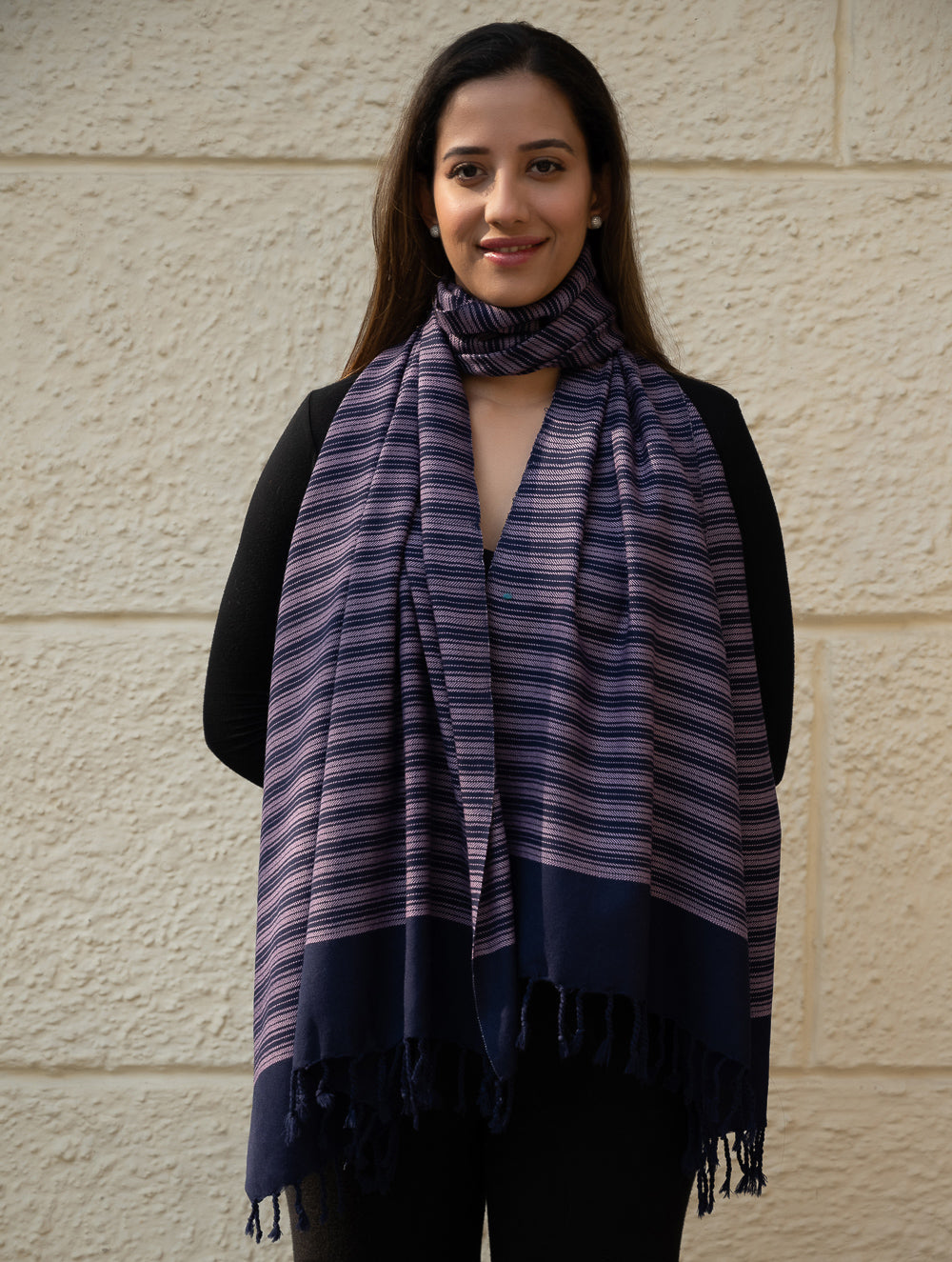 Light & Warm Merino Wool Kinnauri Stole - Midnight Duet