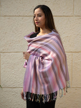 Load image into Gallery viewer, Light &amp; Warm Merino Wool Kinnauri Stole - Orchid Hues