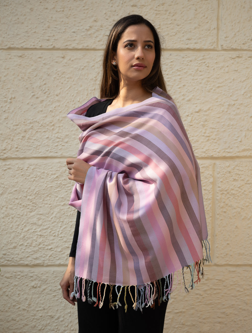Load image into Gallery viewer, Light &amp; Warm Merino Wool Kinnauri Stole - Orchid Hues