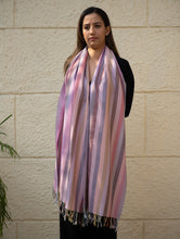 Load image into Gallery viewer, Light &amp; Warm Merino Wool Kinnauri Stole - Orchid Hues