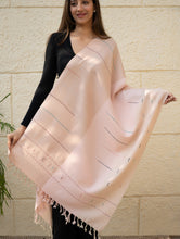 Load image into Gallery viewer, Light &amp; Warm Merino Wool Kinnauri Stole - Rosé Dust