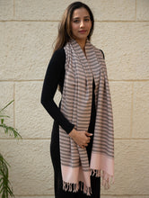 Load image into Gallery viewer, Light &amp; Warm Merino Wool Kinnauri Stole - Rosé &amp; Noir