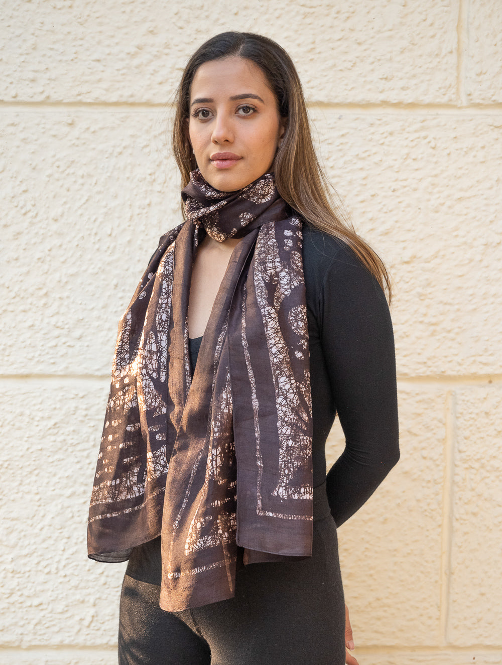 Load image into Gallery viewer, Light &amp; Elegant Silk Batik Stole - Dark Brown Abstract