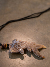Load image into Gallery viewer, Matsya Seashell Necklace