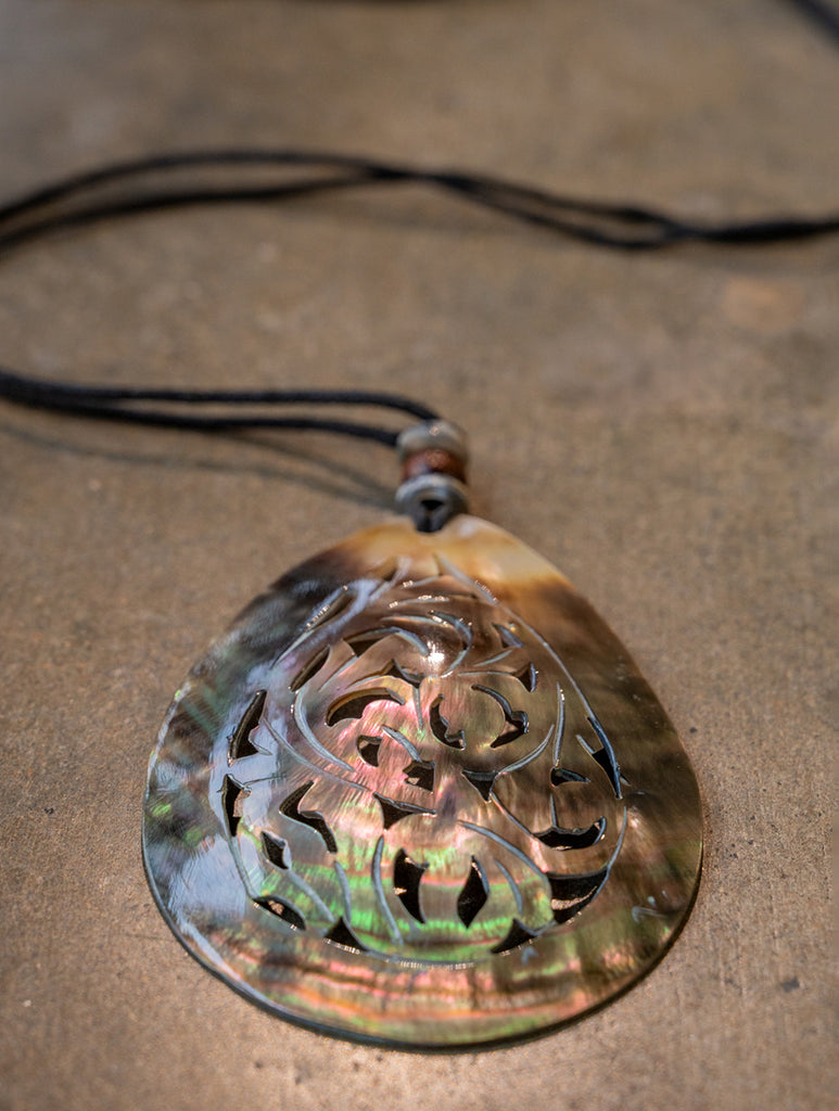 Mystic Dunes Shell Necklace