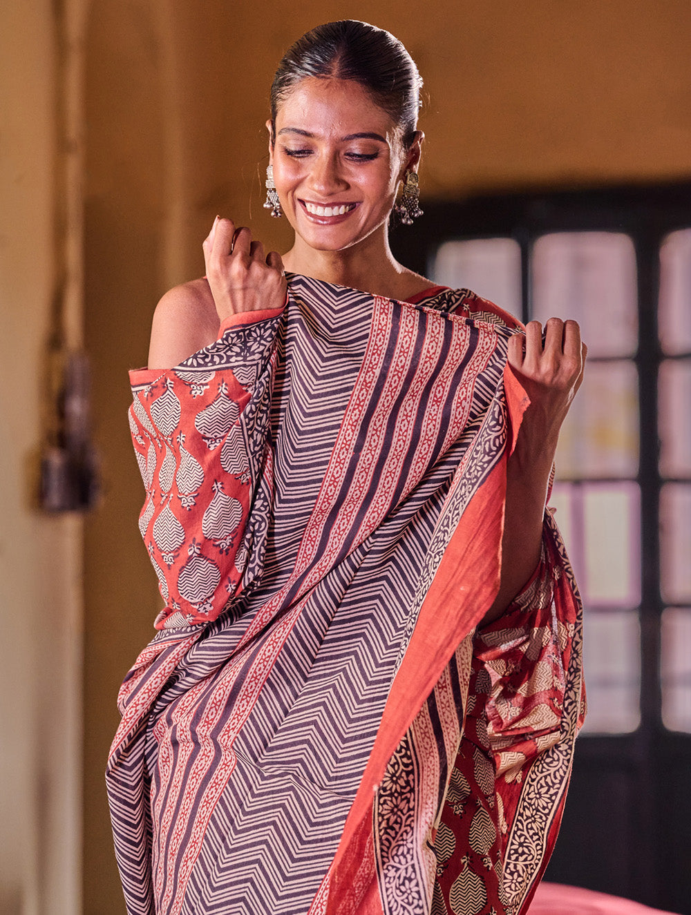 Bagru Statements: Hand Block Printed Mul Cotton Saree - Surkh Kairi