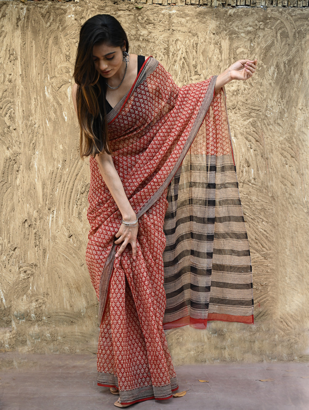 Bagru Statements : Hand Block Printed Kota Doria Saree - Rakta Valli