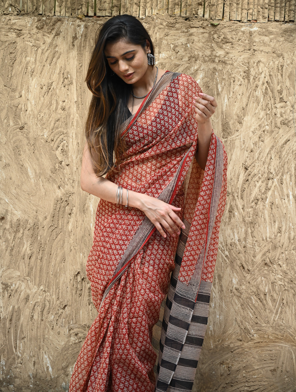 Bagru Statements : Hand Block Printed Kota Doria Saree - Rakta Valli