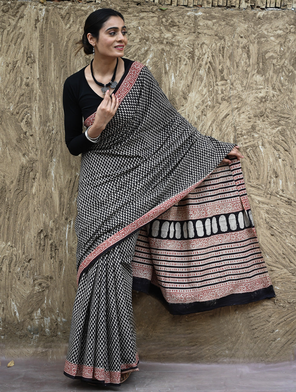Bagru Statements : Hand Block Printed Cotton Saree - Butidar