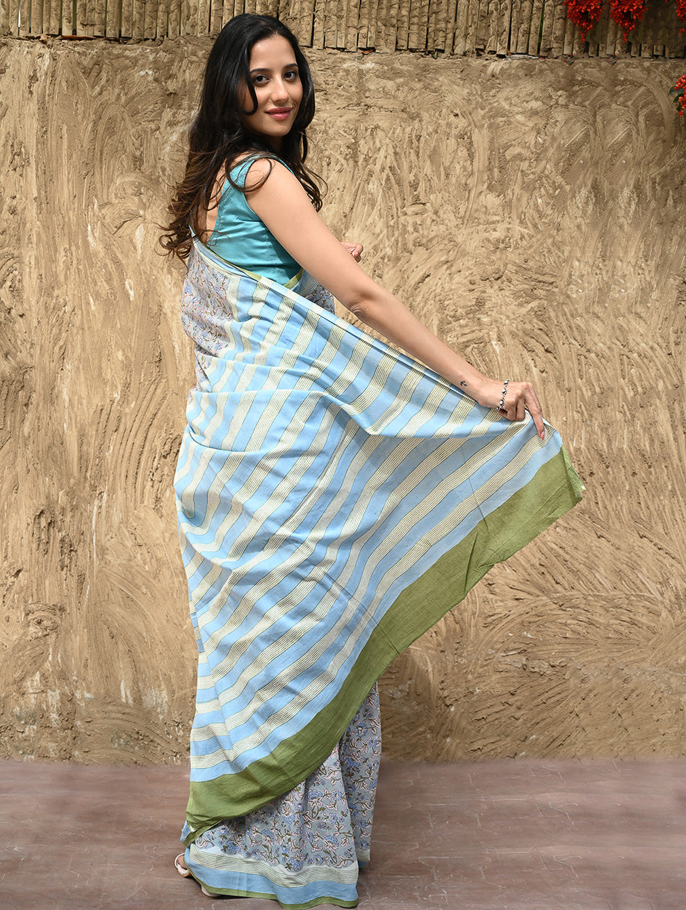 Sanganer Summers : Hand Block Printed Mul Cotton Saree - Dhusar Neel
