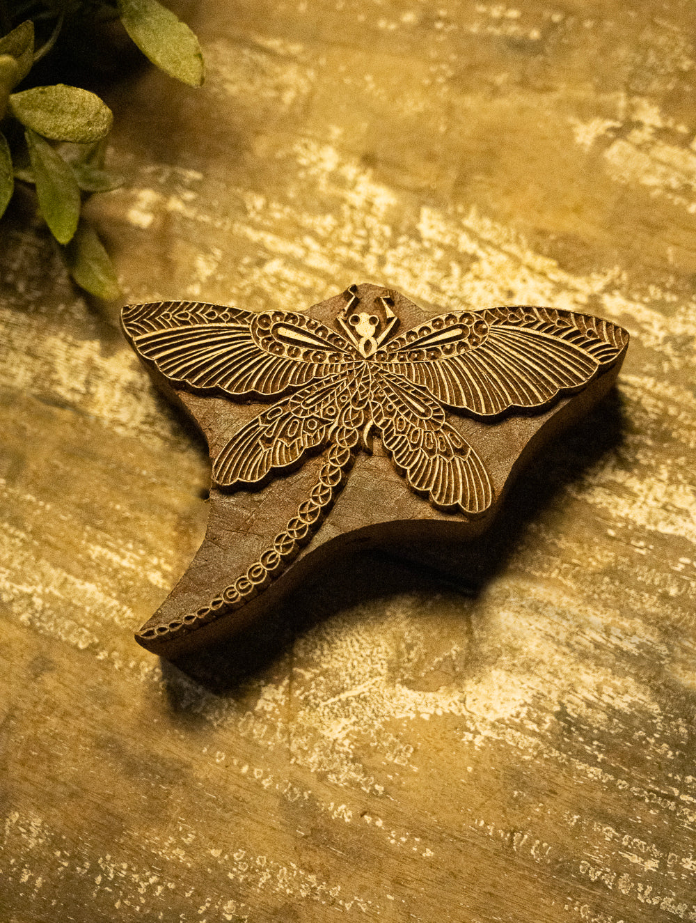 Load image into Gallery viewer, Nazakat. Exclusive, Fine Hand Engraved Wood Block Curio - Butterfly
