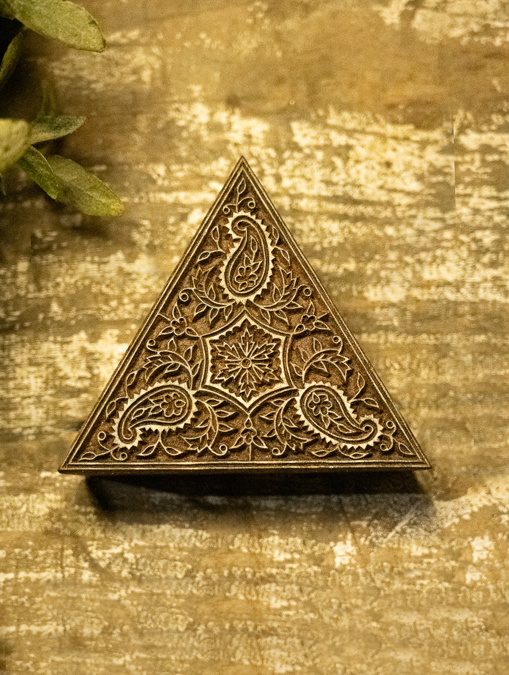 Load image into Gallery viewer, Nazakat. Exclusive, Fine Hand Engraved Wood Block Curio - The Triangle