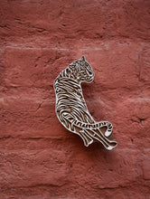 Load image into Gallery viewer, Nazakat. Exclusive, Fine Hand Engraved Wood Block Curio / Wall Piece - Tiger
