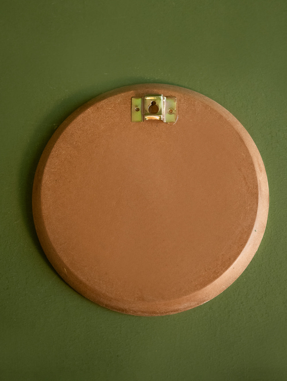 Load image into Gallery viewer, Pichwai Art Wooden Wall Plate / Table Curio - Kamdhenu