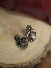 Load image into Gallery viewer, Pure Silver Traditional Maharashtrian Earrings - Ambiya Studs