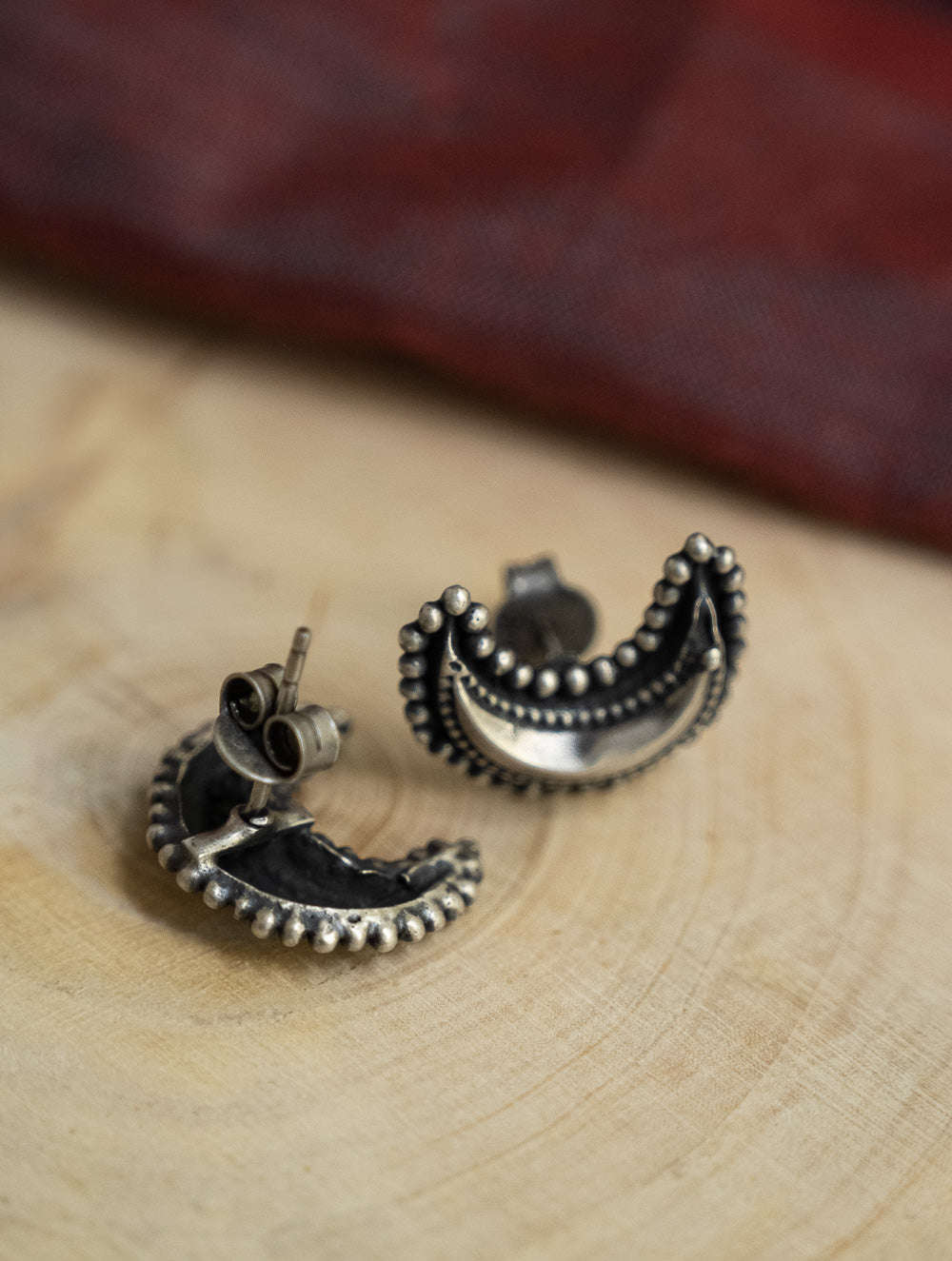 Load image into Gallery viewer, Pure Silver Traditional Maharashtrian Earrings - Ardhachand
