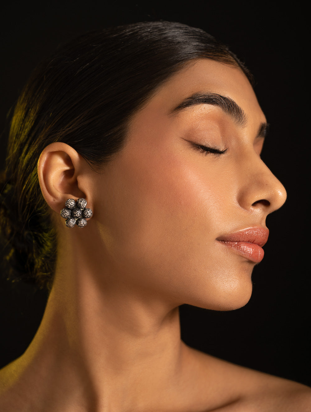Pure Silver Traditional Maharashtrian Earrings - Ashtapaillumani Kusum