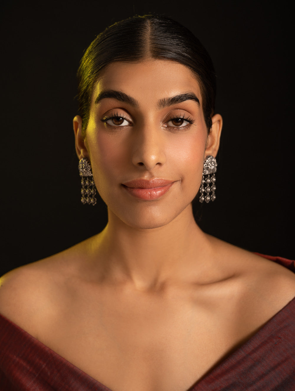 Load image into Gallery viewer, Pure Silver Traditional Maharashtrian Earrings - Bakuli