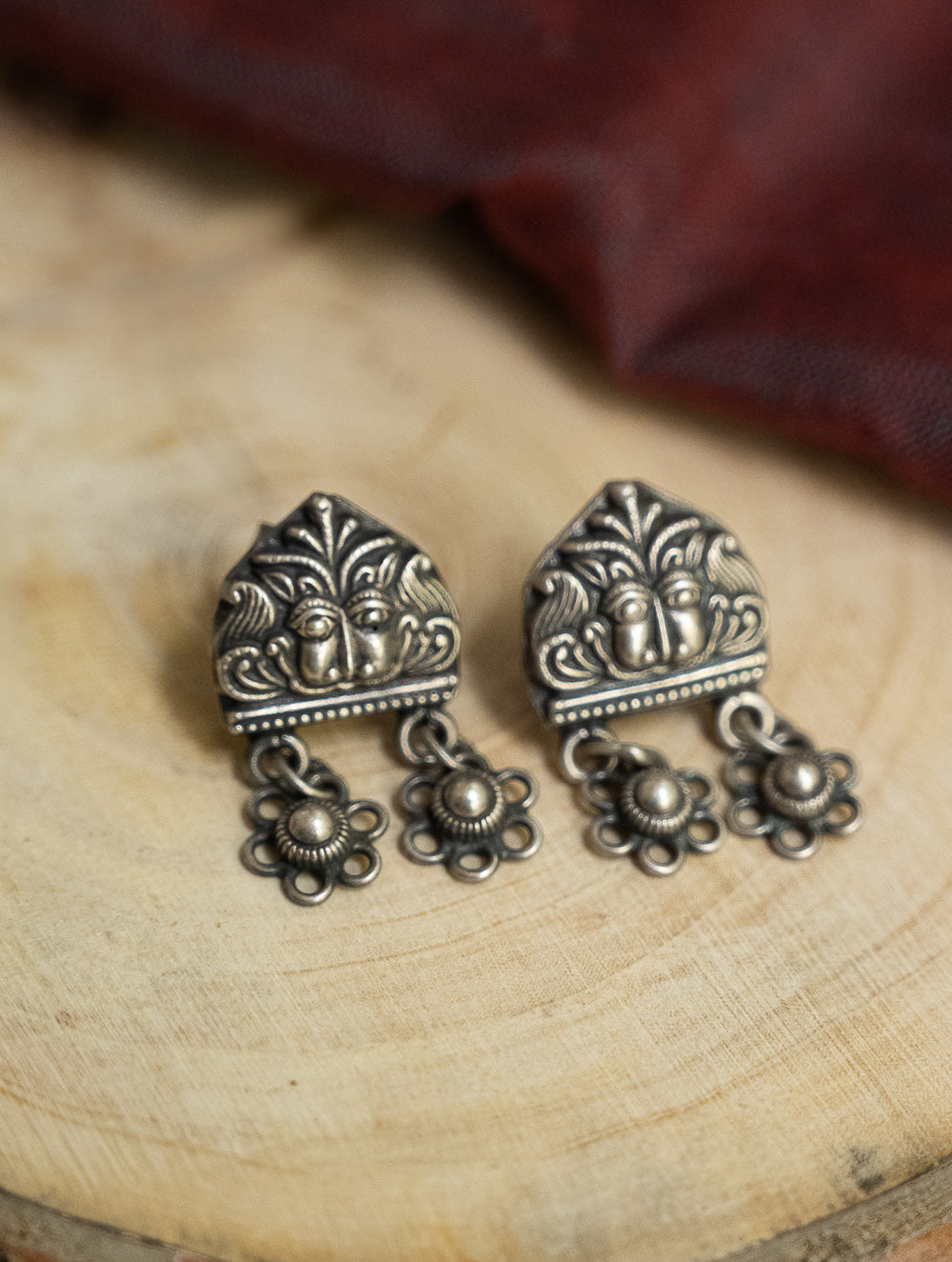 Load image into Gallery viewer, Pure Silver Traditional Maharashtrian Earrings - Bakuli Studs