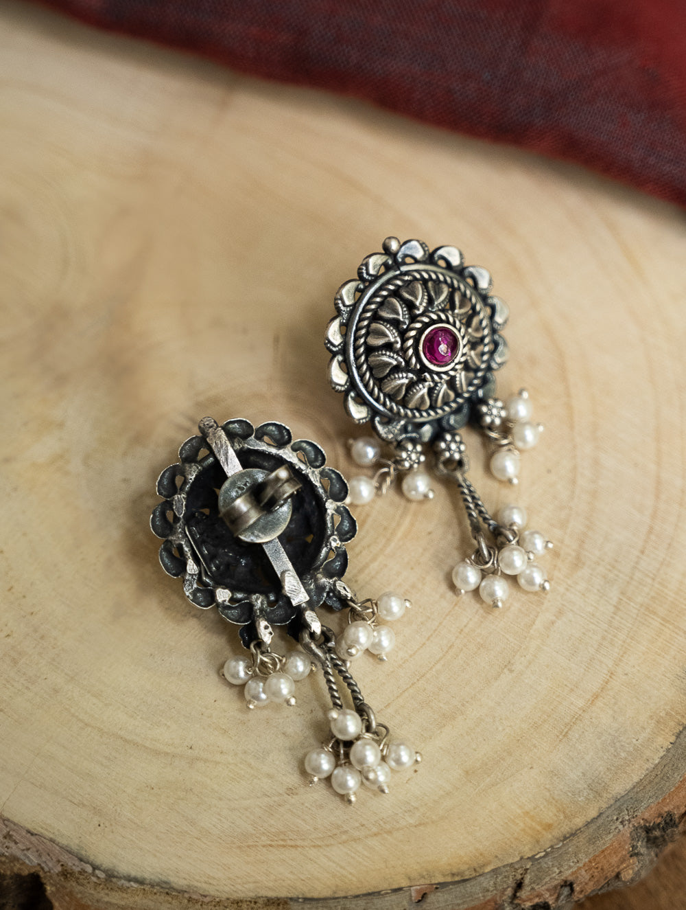 Load image into Gallery viewer, Pure Silver Traditional Maharashtrian Earrings - Chandnya