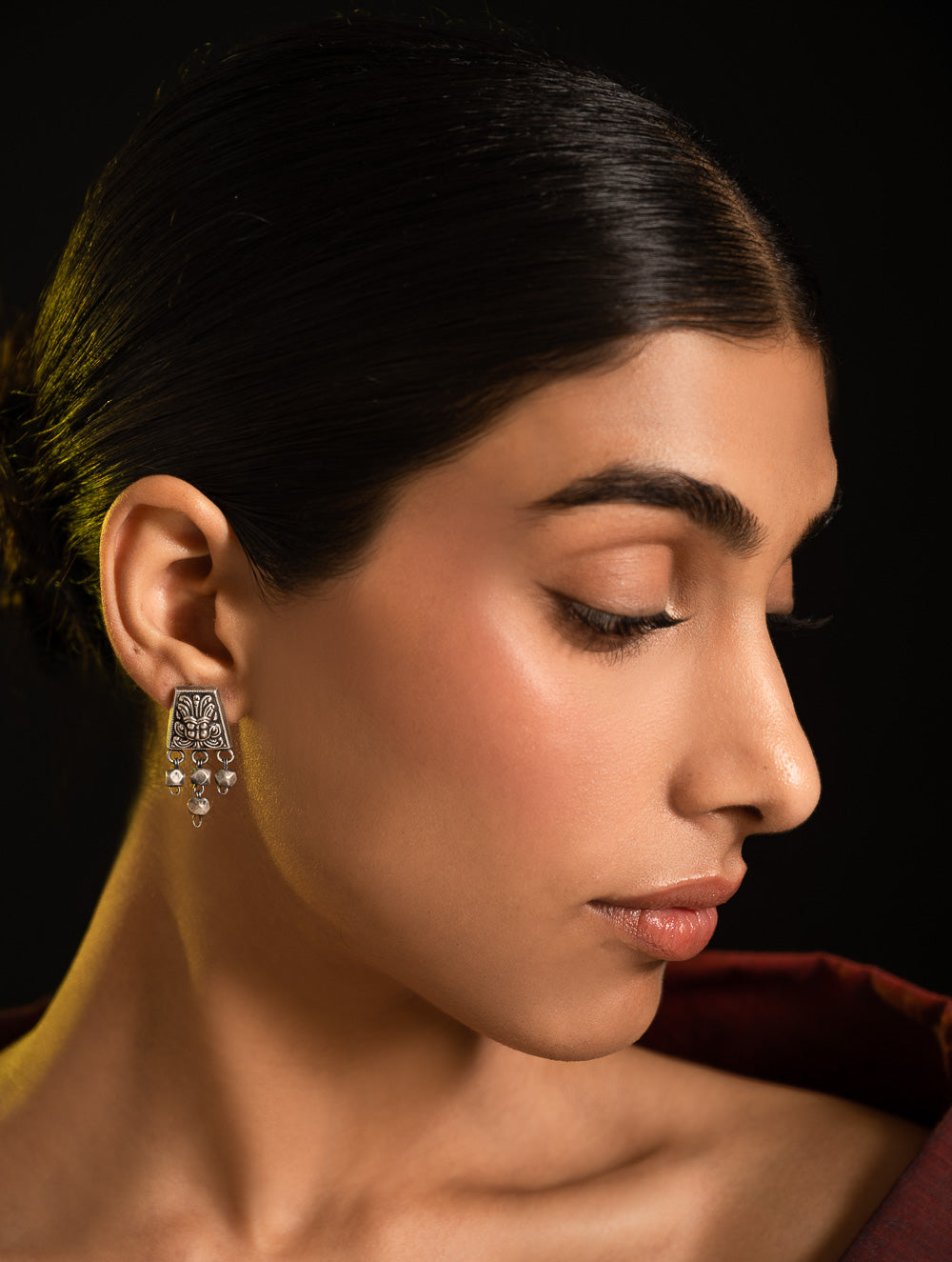 Load image into Gallery viewer, Pure Silver Traditional Maharashtrian Earrings - Mohanmal Studs