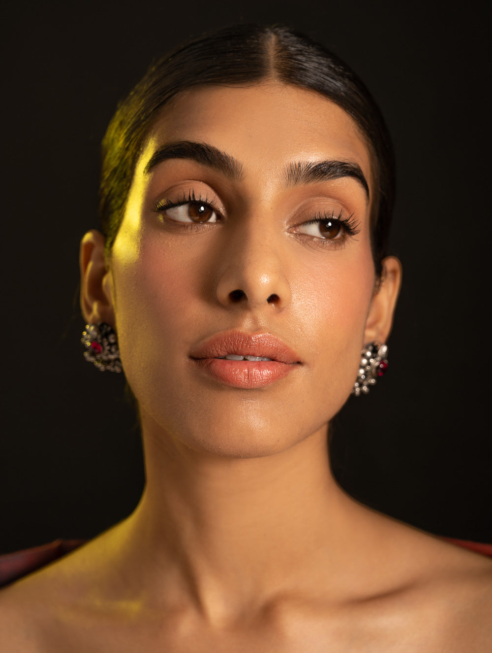 Load image into Gallery viewer, Pure Silver Traditional Maharashtrian Earrings - Pushpak