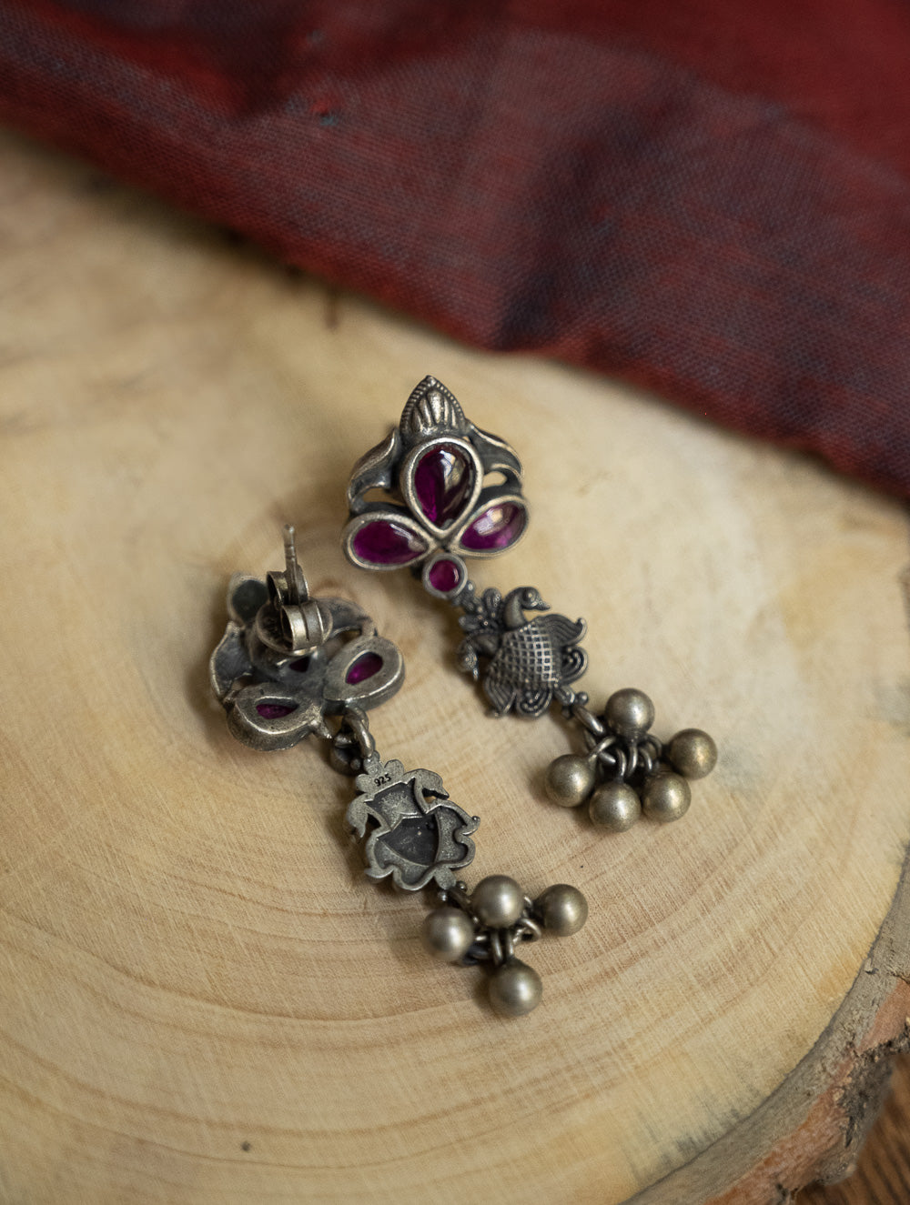 Load image into Gallery viewer, Pure Silver Traditional Maharashtrian Earrings - Shan?khpushpi