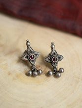 Load image into Gallery viewer, Pure Silver Traditional Maharashtrian Earrings - Tarakini Studs