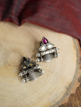 Load image into Gallery viewer, Pure Silver Traditional Maharashtrian Earrings - Triveni