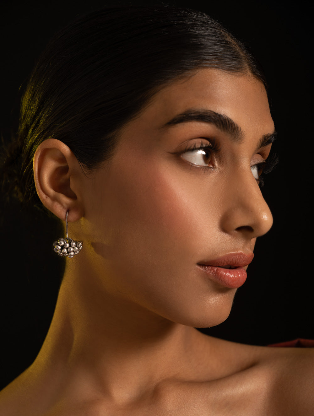 Load image into Gallery viewer, Pure Silver Traditional Maharashtrian Earrings - Vali