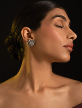 Load image into Gallery viewer, Pure Silver Traditional Maharashtrian Earrings -  Kusum Moti