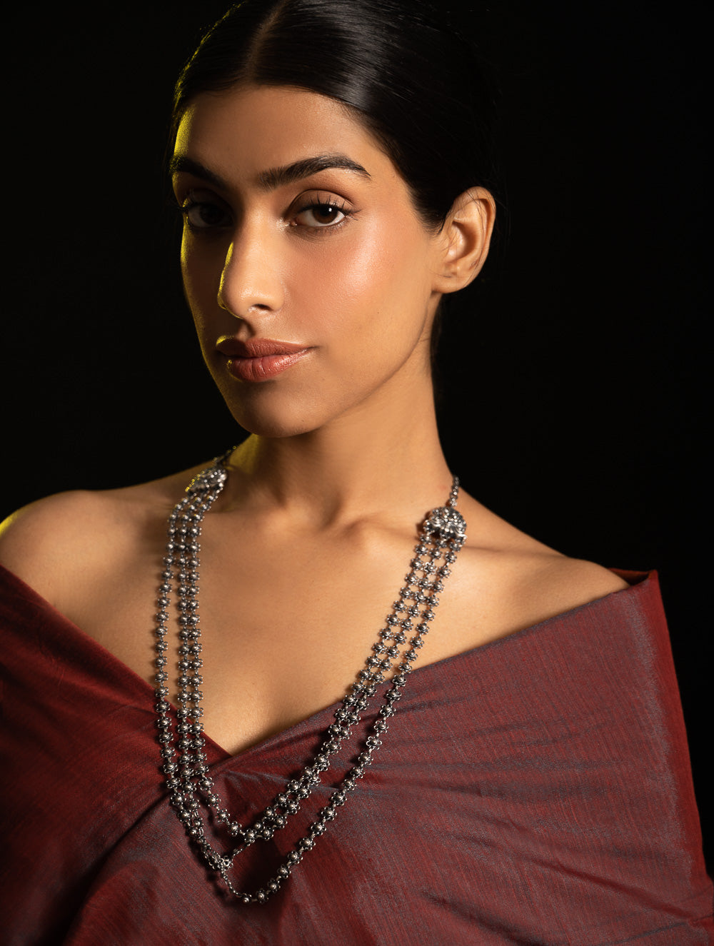 Load image into Gallery viewer, Pure Silver Traditional Maharashtrian Neckpiece - Bakulihaar