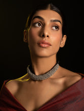 Load image into Gallery viewer, Pure Silver Traditional Maharashtrian Neckpiece - GadiThushi