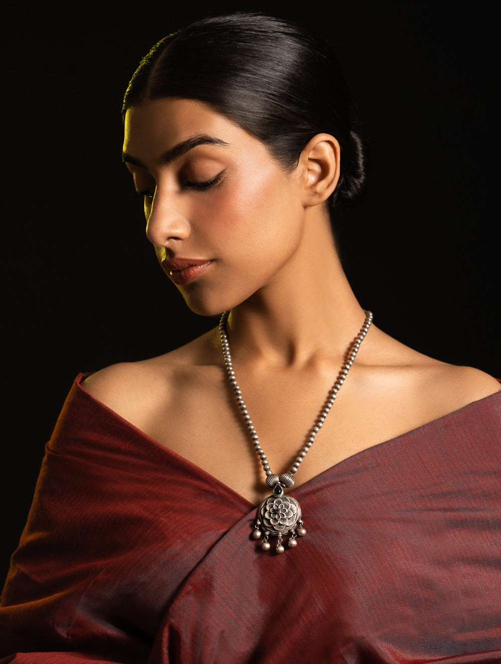 Load image into Gallery viewer, Pure Silver Traditional Maharashtrian Neckpiece - Gulab