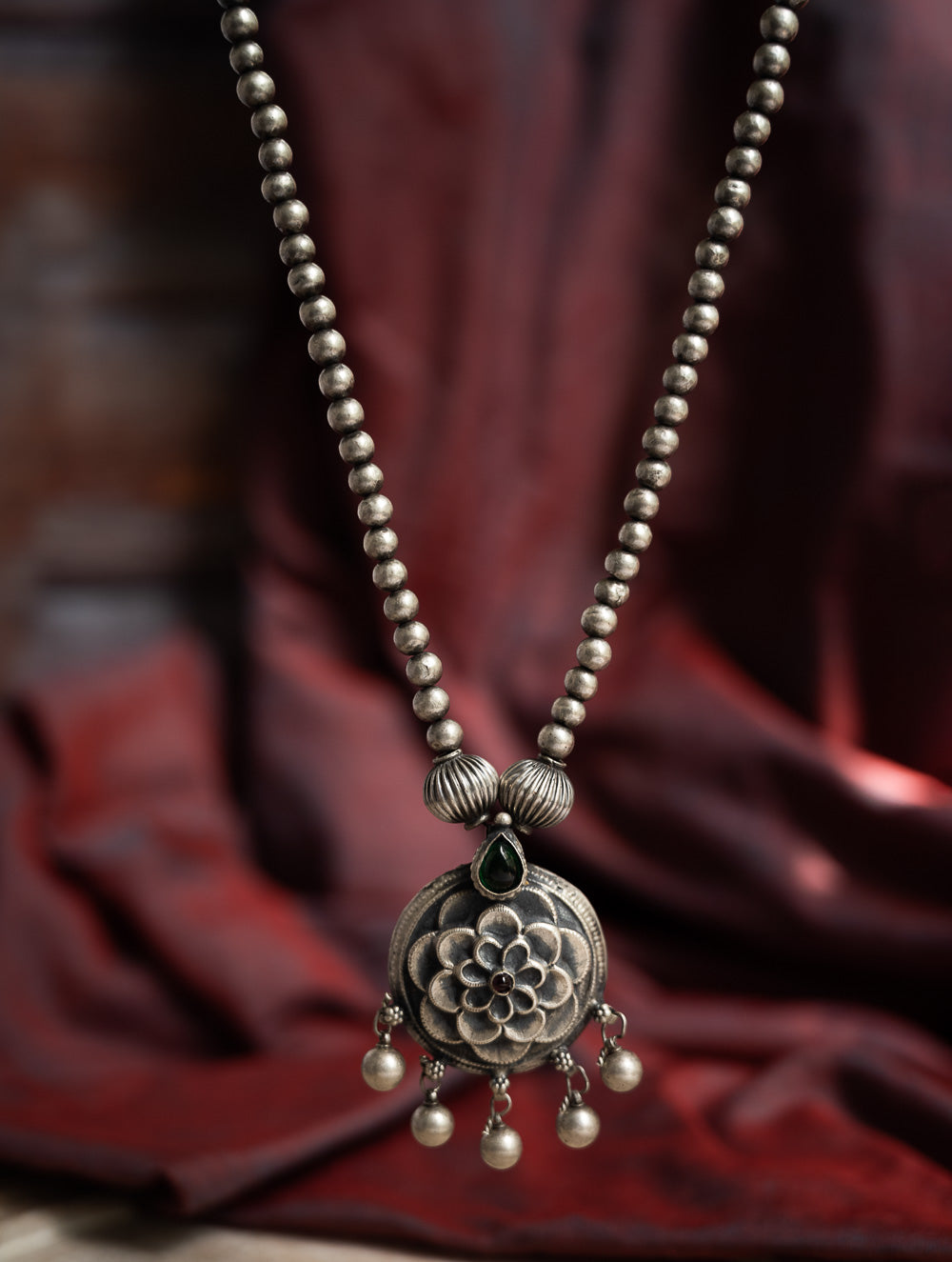 Load image into Gallery viewer, Pure Silver Traditional Maharashtrian Neckpiece - Gulab