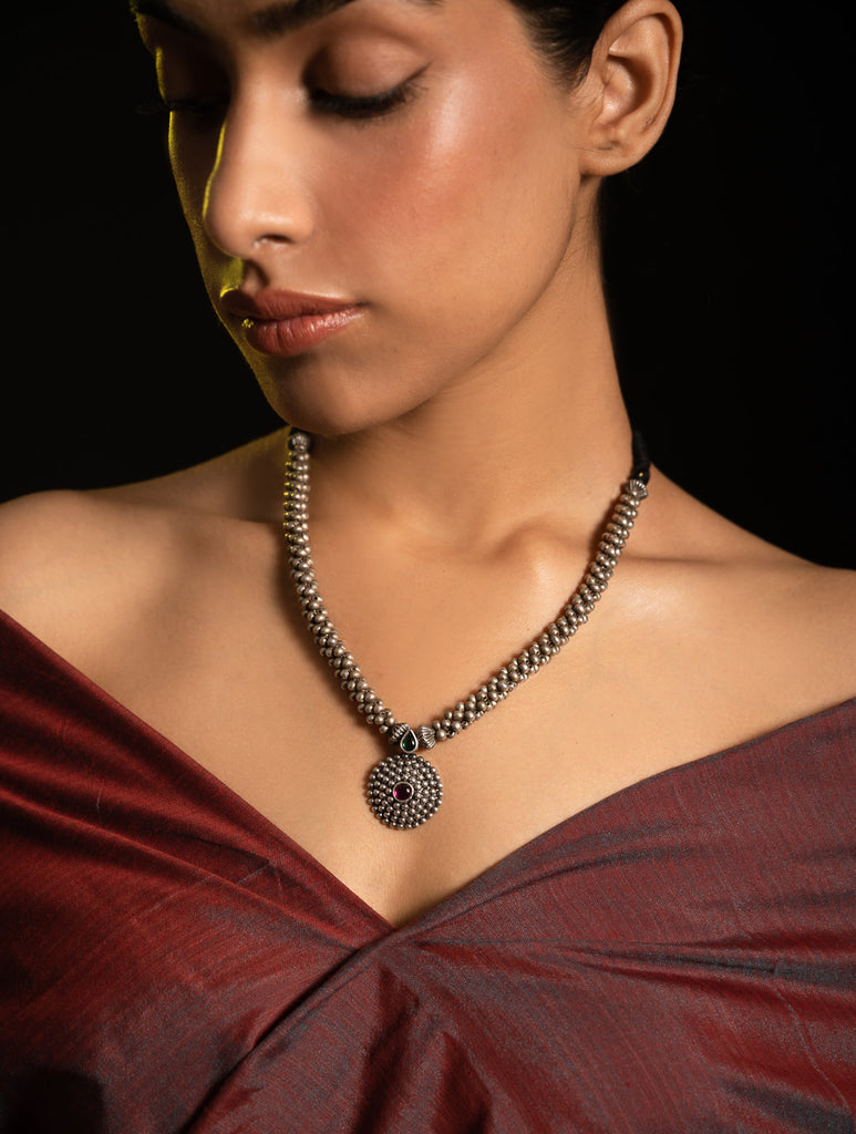 Pure Silver Traditional Maharashtrian Neckpiece - Jondhalemani Thushi