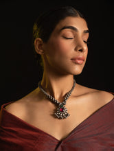 Load image into Gallery viewer, Pure Silver Traditional Maharashtrian Neckpiece - Rangavi 