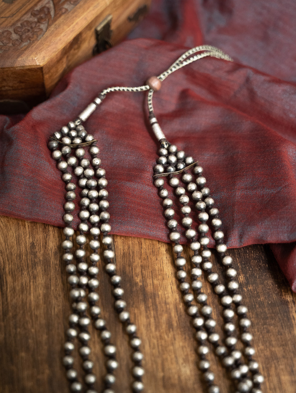 Load image into Gallery viewer, Pure Silver Traditional Maharashtrian Neckpiece -  Jondhalemani (4-Strings)