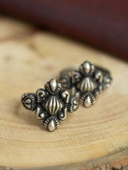 Pure Silver Traditional Maharashtrian Toe Rings - Kavyaang (Set of 2) 