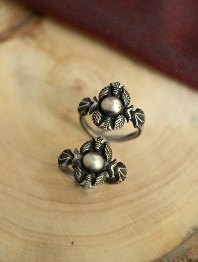 Pure Silver Traditional Maharashtrian Toe Rings - Sohali (Set of 2) 