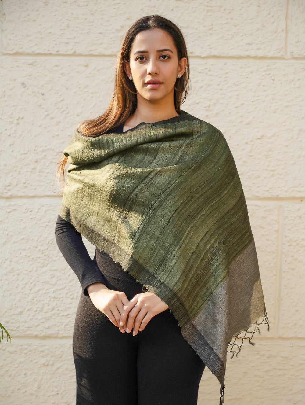 Load image into Gallery viewer, Pure, Handwoven Bhagalpur Tussore Silk Stole - Olive Elegance