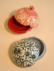 Exclusive, Fine Kashmiri Art Decorative Dome Boxes - Floral Paisley (Set of 2)