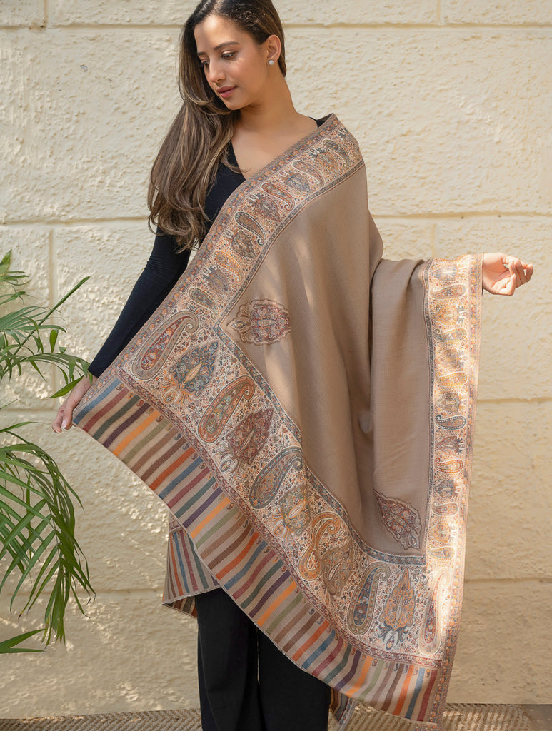 Regal Statement. Exclusive Soft Jamavar Design Kashmiri Shawl - Elegant Beige