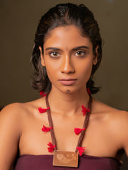 Rive Rhapsody Neckpiece