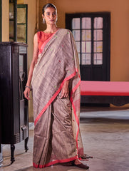 Bengal Vibes. Handwoven Jamdani Soft Mul Cotton Saree - Grey Whisper
