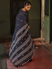 Bengal Vibes. Handwoven Jamdani Soft Mul Cotton Saree - Deep Monochrome