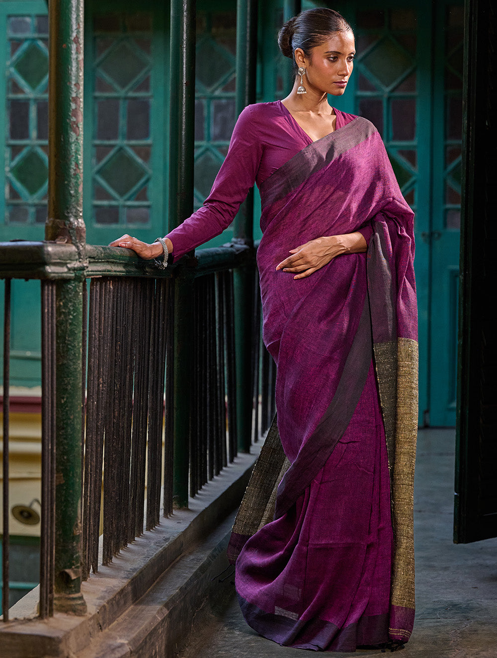 Bengal Vibes. Elegant Handwoven Linen Saree - Mulberry Patch