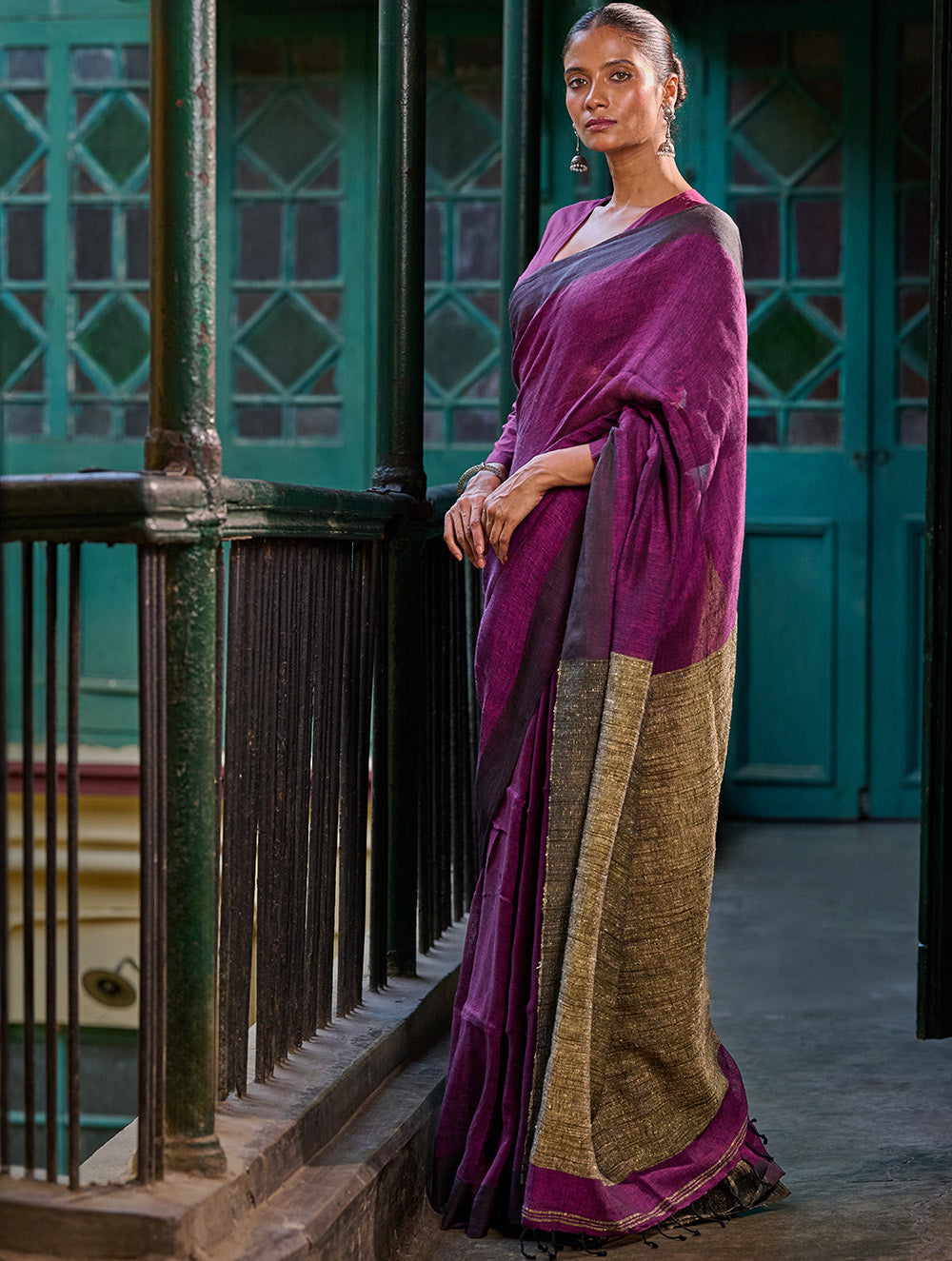 Bengal Vibes. Elegant Handwoven Linen Saree - Mulberry Patch
