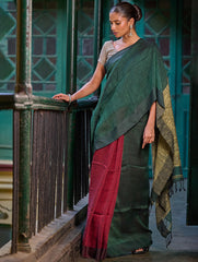 Bengal Vibes. Elegant Handwoven Patli  Linen Saree - Forest Reverie